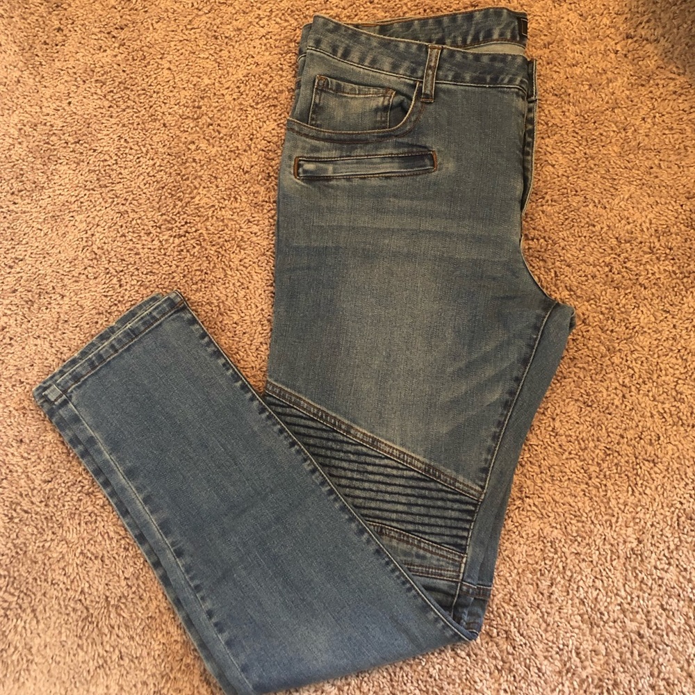 Forever 21 Men Jeans